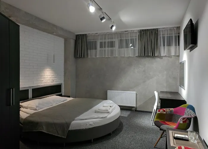 Art Palma 2* إلفيف